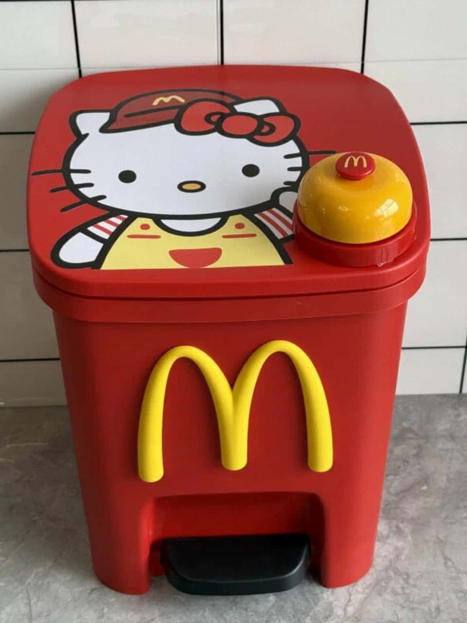 Мусорное ведро Hello Kitty