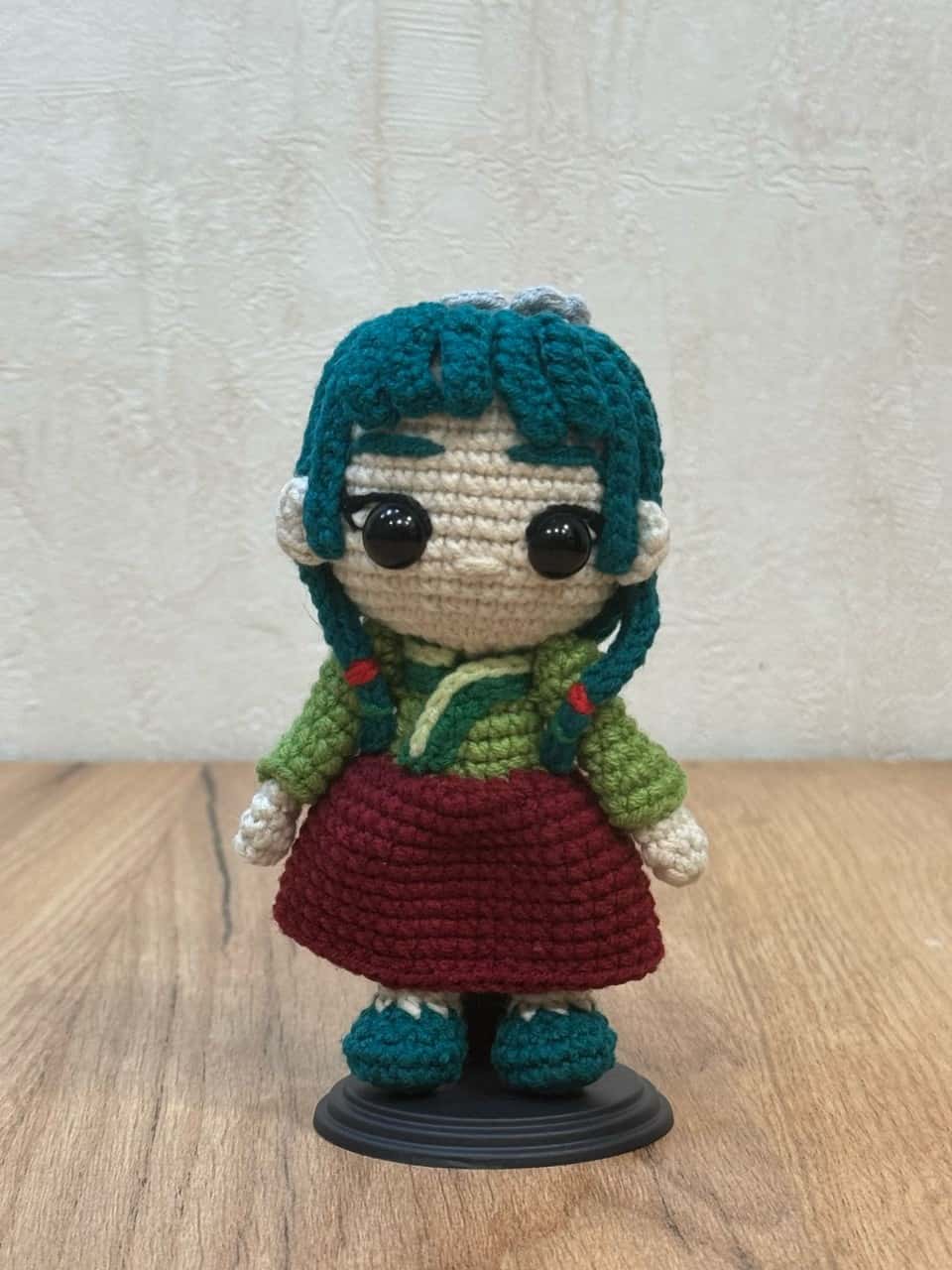 Вязаная игрушка Маомао