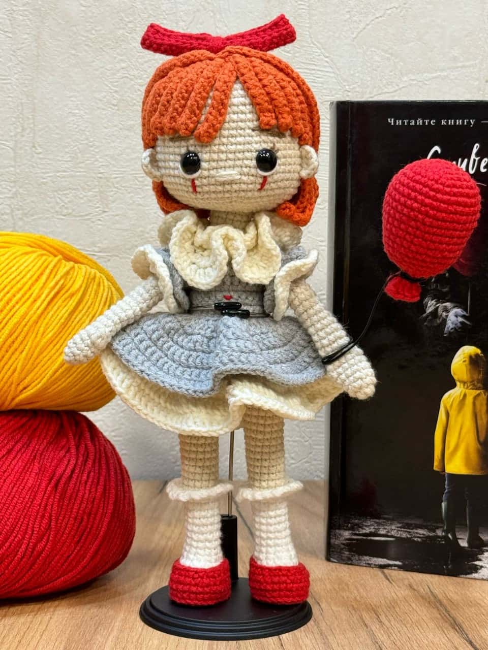 Вязаная игрушка куколка Пенни